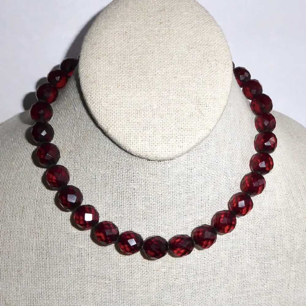 Cherry Amber Faceted Bakelite Choker Necklace - image 6