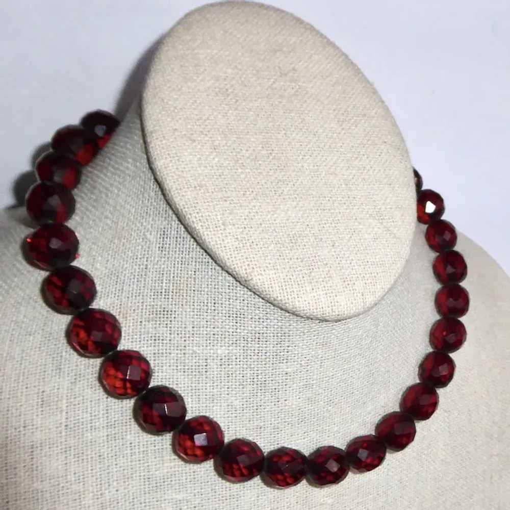 Cherry Amber Faceted Bakelite Choker Necklace - image 8