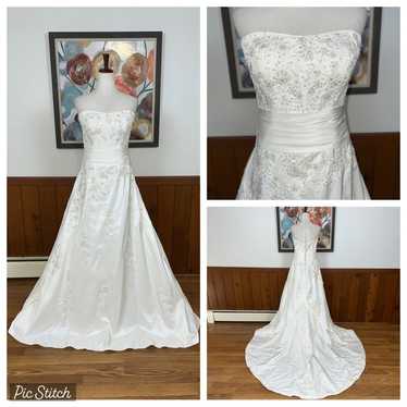 Gorgeous Bridal Extraordinaire Strapless Taffeta W