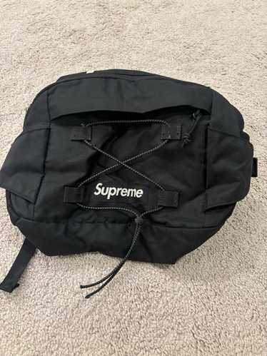値下げしました❗️ Supreme メッセンジャーバッグ 黒 CORDURA Supreme メッセンジャーバッグ 黒