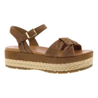 Ugg Sandal