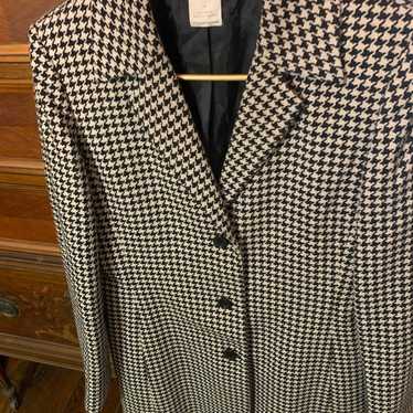 Lightweight Houndstooth Peacoat