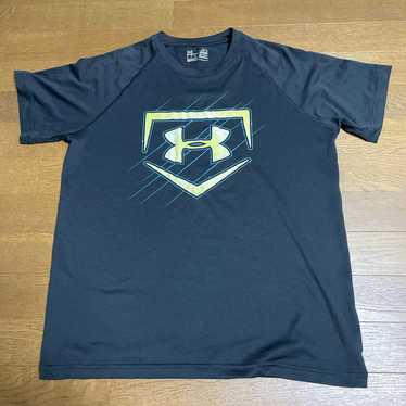 Under Armour T-shirt