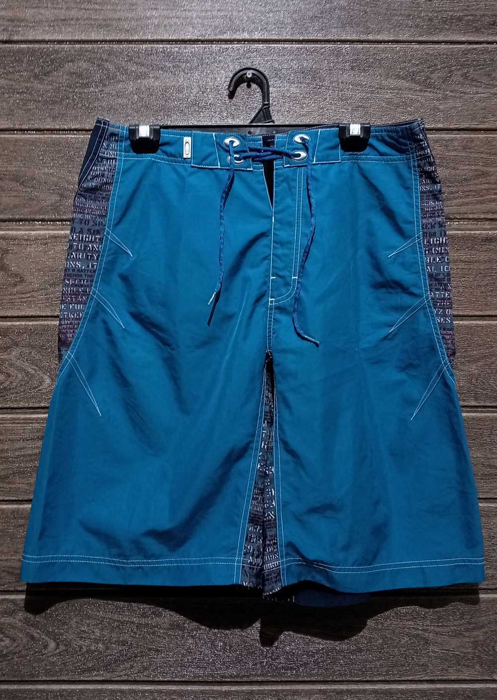 Oakley × Streetwear × Surf Style Vintage Oakley Board Shorts.