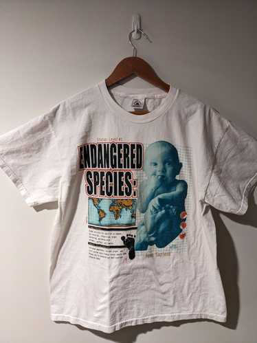 Art × Streetwear × Vintage Vintage 90s Endangered 