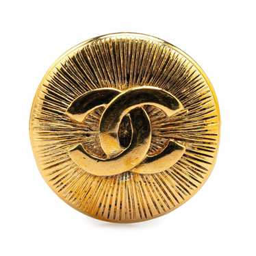Chanel Gold Gold Plated CC Round Brooch - image 1