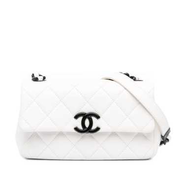 Chanel White Small Quilted Caviar My Everything Fl