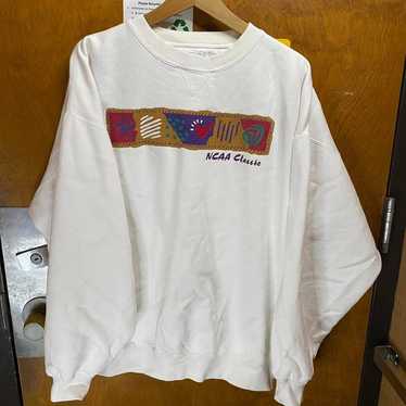 Vintage NCAA Classic crewneck