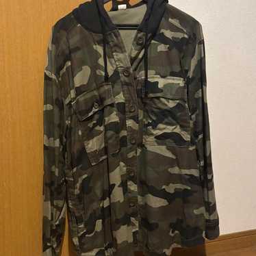 Vintage Y2K grunge camouflage parka