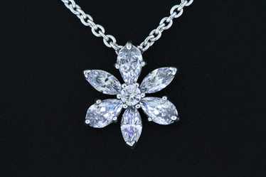 Sparkling herbarium cluster chain - Gem