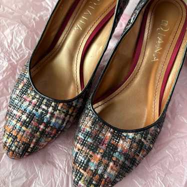 DIANA Tweed-like Multicolor Pumps