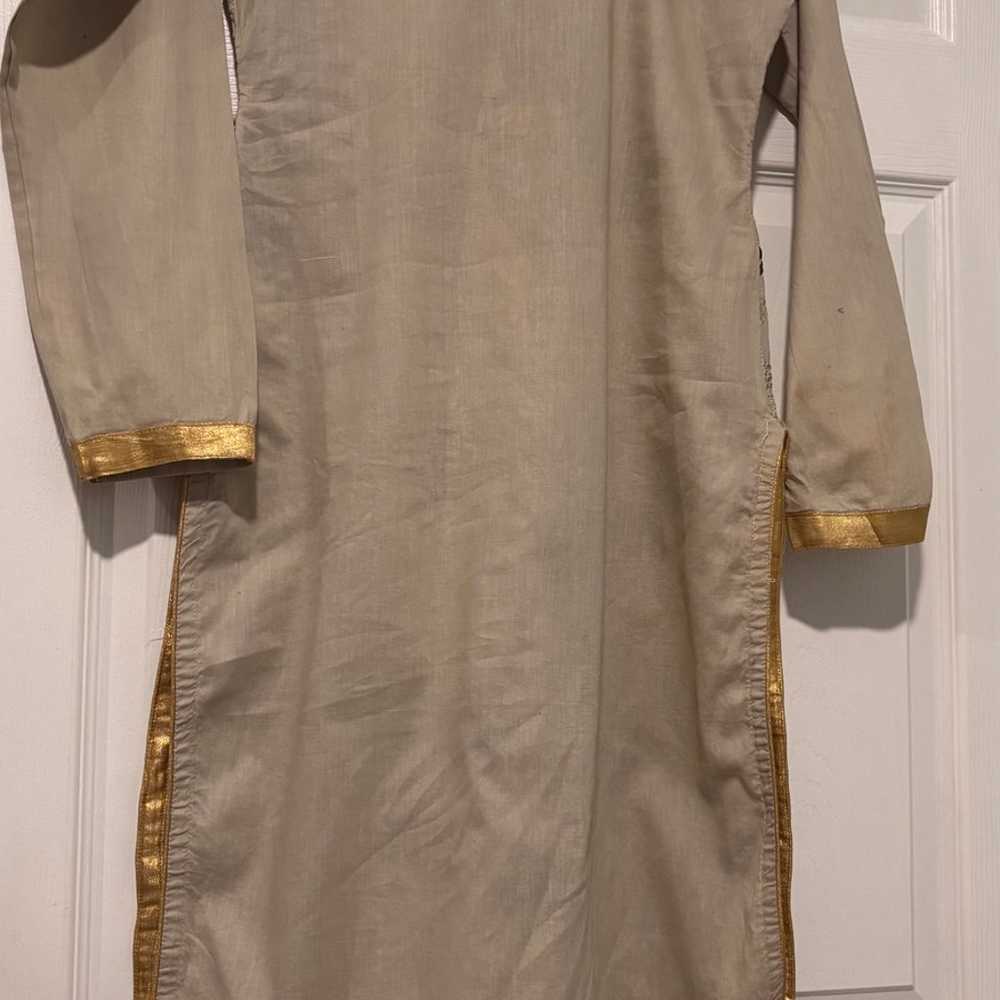 Pakistani shalwar kameez - image 3