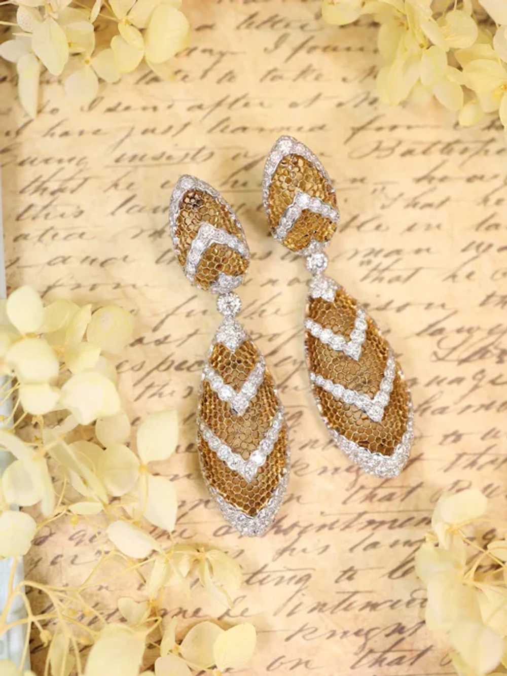 Buccellati, 18K Gold Tulle Diamond Earrings - image 6