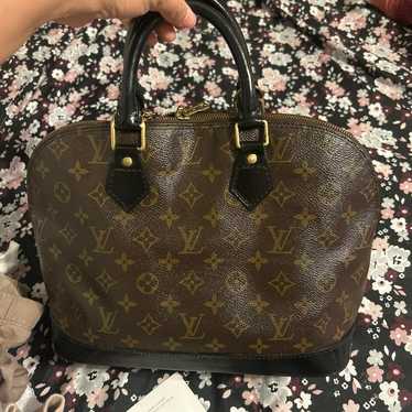 Louis Vuitton alma pm