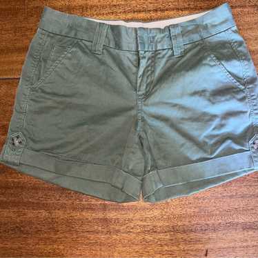 Banana Republic Banana Republic's Army Green Weeke