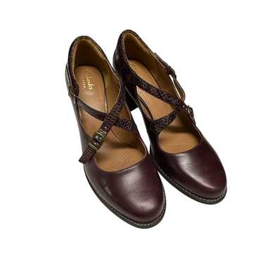 Clarks Clarks Womens Shoes Sz 8.5M Artisan Brown F