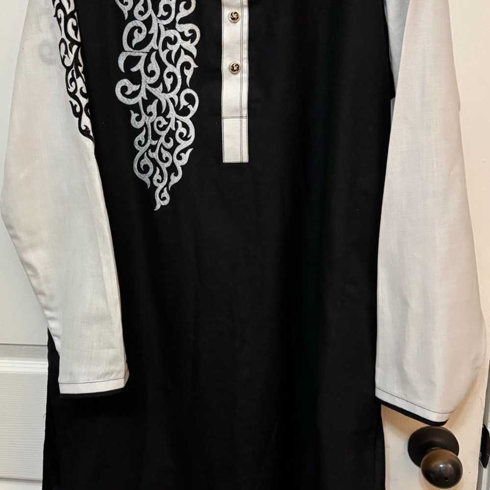 Men’s kurta size Small Indian Pakistani - image 1