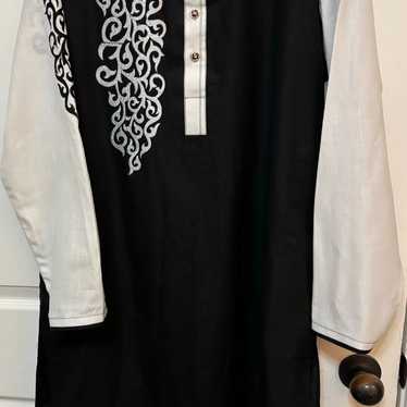 Men’s kurta size Small Indian Pakistani - image 1