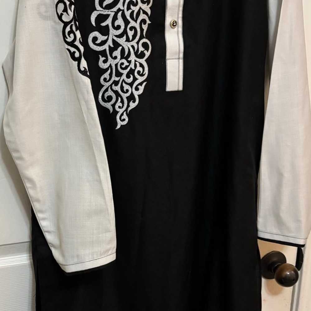 Men’s kurta size Small Indian Pakistani - image 2