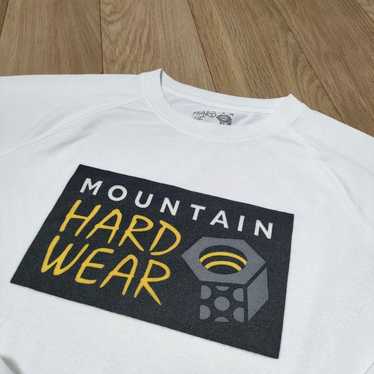 Mountain Hardwear T-shirt Box Logo Size M