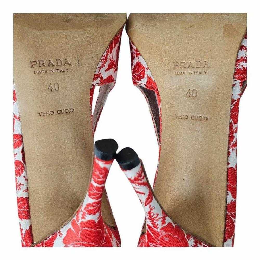 Prada Leather heels - image 5