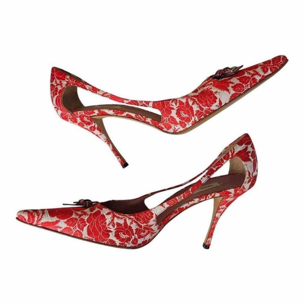 Prada Leather heels - image 9
