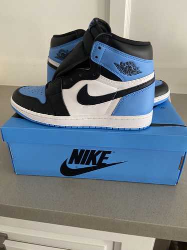 Jordan Brand × Nike Air Jordan 1 high UNC toe