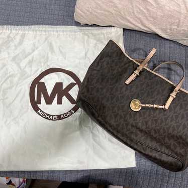 Micheal kors jet set tote bag