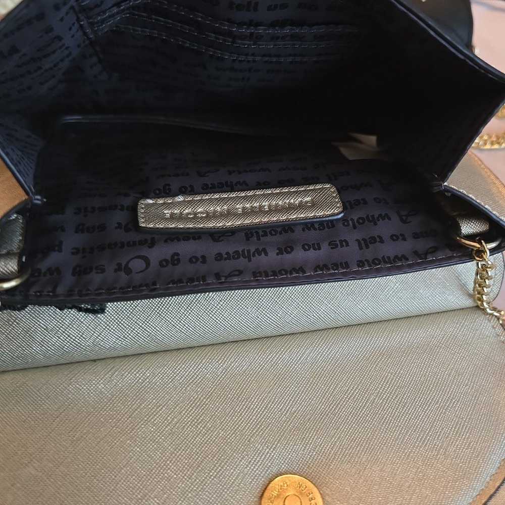 Danielle Nicole cross bags - image 4