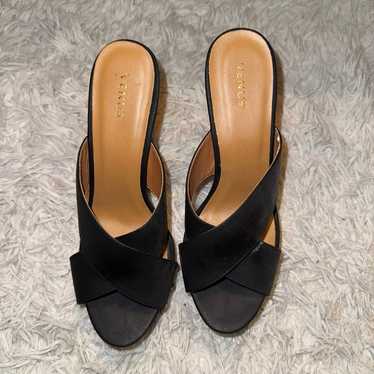 Venus, black platform open toe, heeled sandal