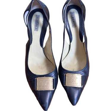Versace medusa black heels - Gem Versace medusa black heels - Gem