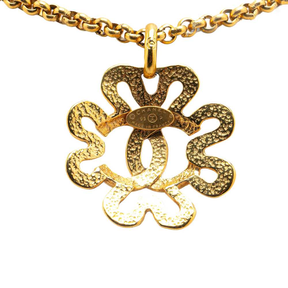 Gold Chanel Gold Plated CC Flower Pendant Necklace - image 3
