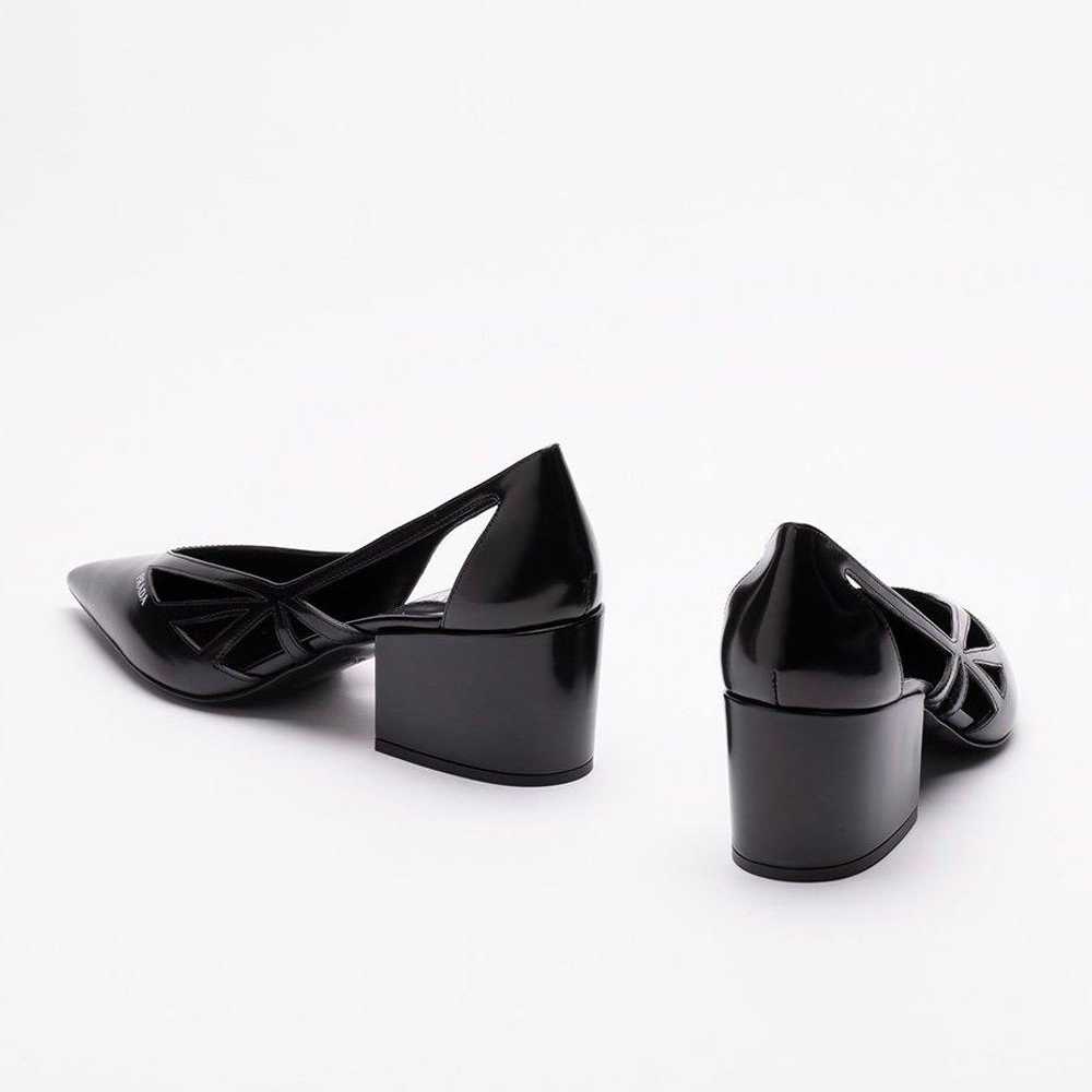 Prada Leather heels - image 3