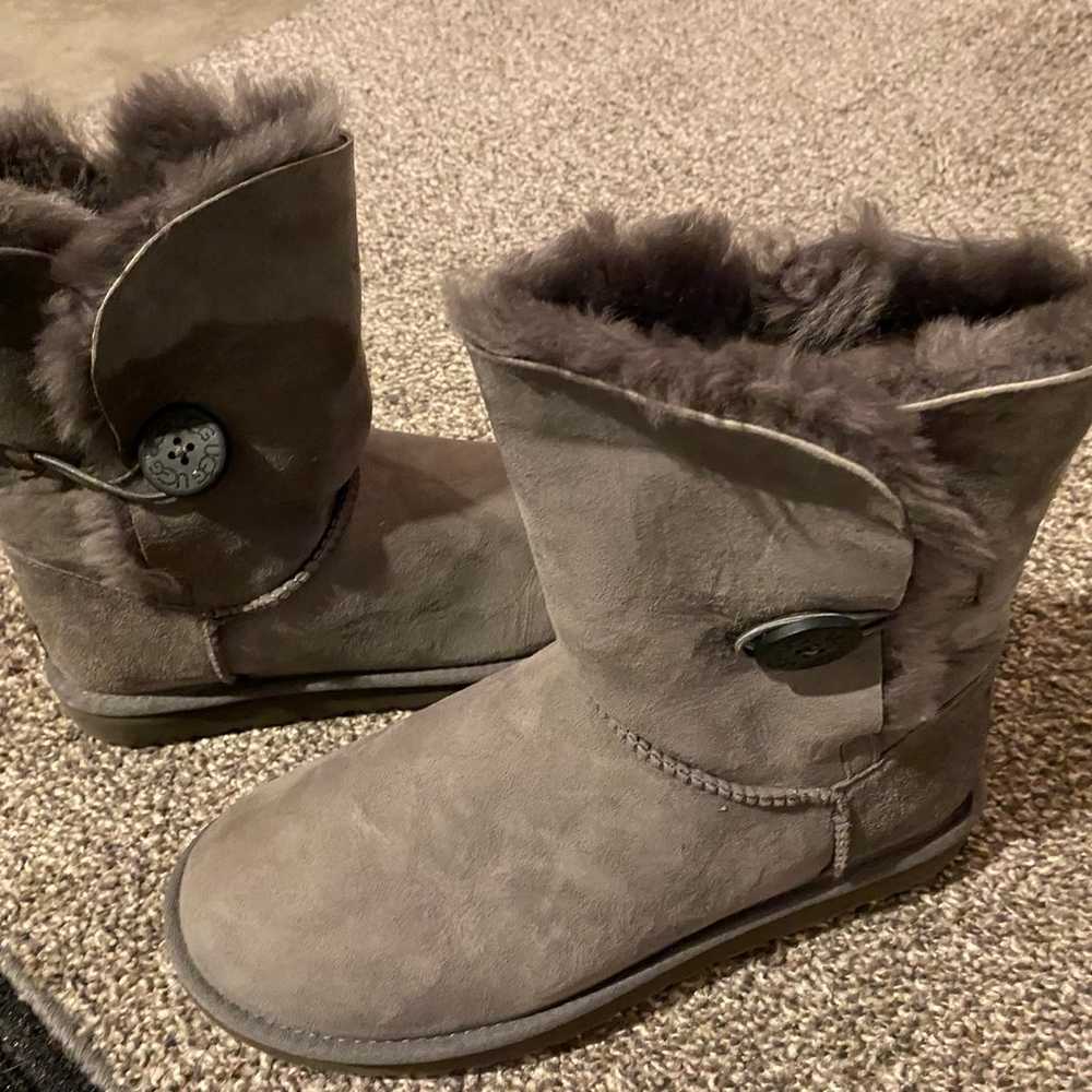 UGG boots, size 10 - image 3