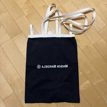 トートバッグ Maison Margiela (S35WC0078 PR190 T2070) Unisex Tote Bag Maison Margiela Leather Logo Print Tote Bag Release | Hypebeast