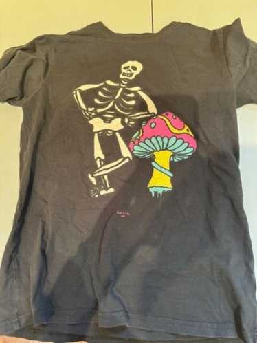 VINTAGE size 2XL SHIRT WITH GUITAR ART SHOWS GUITARS OF PAUL