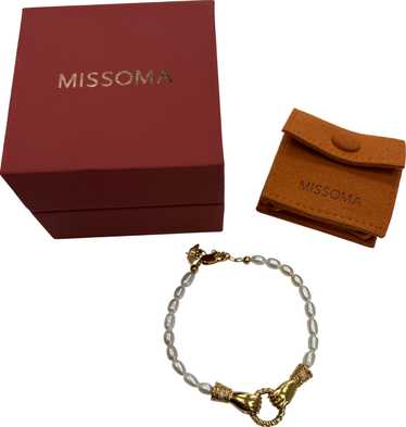 Missoma Harris Reed In Good Hands Pearl Bracelet - image 1