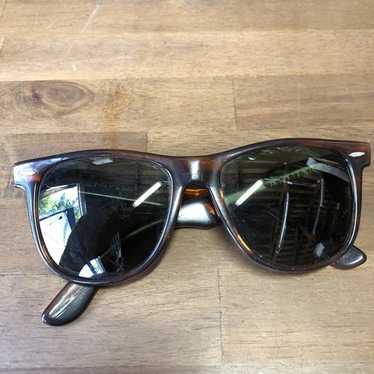 Ray-Ban WAYFARERⅡ ビンテージサングラス レイバン ウェイファーラー ヴィンテージサングラス 54/20 B&L