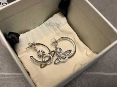 25SS new/Vivienne Westwood アグナタイヤリング Ｅarrings Vivienne Westwood Embellished Orb-plaque Earrings | Silver
