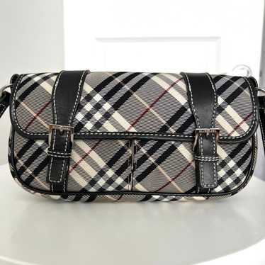 Burberry blue label crossbody - Gem
