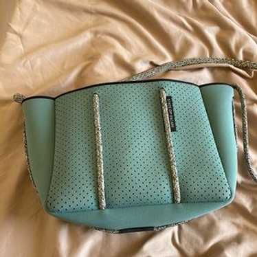 State of escape tote - Gem