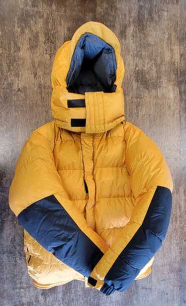 USA製 FEATHERED FRIENDS RETRO HOODED DOWN feathered-friends-ellia-womens