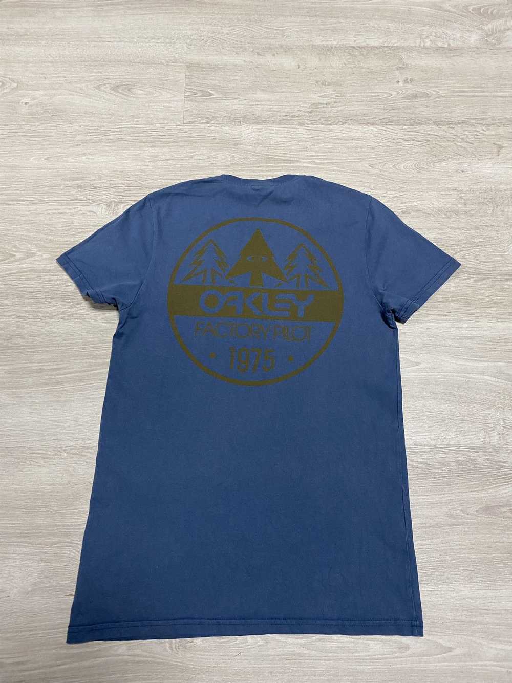 Oakley × Vintage Vintage OAKLEY Factory Pilot T-shirt big logo sz S