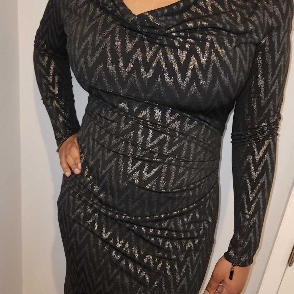 CACHE BLACK PATTERNED LONG SLEEVE SWOOP NECK DRESS - image 3