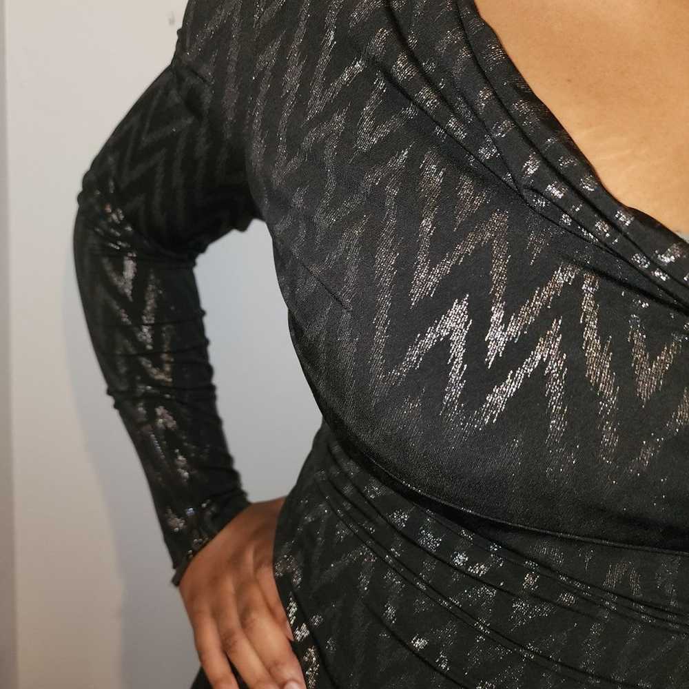 CACHE BLACK PATTERNED LONG SLEEVE SWOOP NECK DRESS - image 6