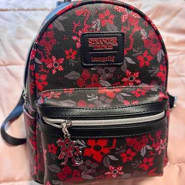 Stranger things loungefly - Gem