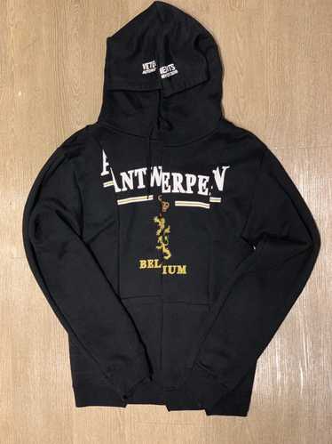 【VETEMENTS】ブラック Make Earth Cool Again フーディ Black 'Make Earth Cool Again' Hoodie by VETEMENTS on Sale