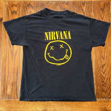NIRVANA 1992 T-Shirt Vintage / Smiley Face / Flower S… - Gem