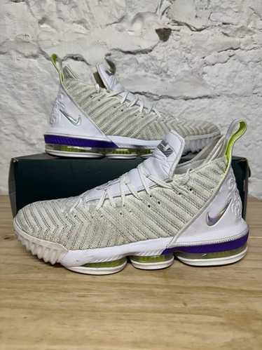 Nike Lebron 16 “Buzz Lightyear” - Gem