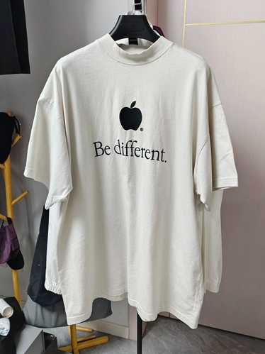 Balenciaga balenciaga be different - Gem